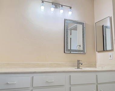 8641 Lake Murray Unit 7 - Photo Thumbnail 27