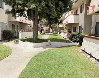 8641 Lake Murray Unit 7 - Photo Thumbnail 4