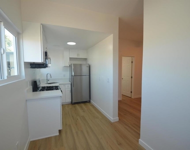 625 Palm - Photo Thumbnail 1