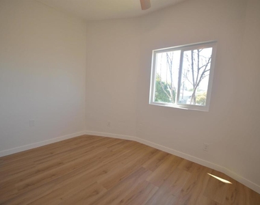 625 Palm - Photo Thumbnail 6