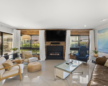 521 S Sierra Ave - Photo Thumbnail 6