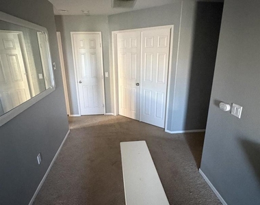 28361 Adrienne Street - Photo Thumbnail 5