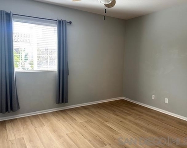 1891 Fargo Lane - Photo Thumbnail 25