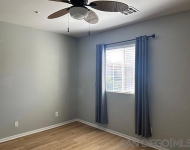 1891 Fargo Lane - Photo Thumbnail 23