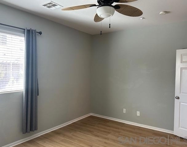 1891 Fargo Lane - Photo Thumbnail 13
