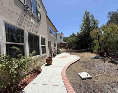 2750 Dove Tail Dr - Photo Thumbnail 59