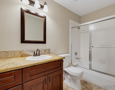 4044 Vista Grande Dr. - Photo Thumbnail 29