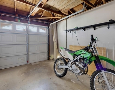 4044 Vista Grande Dr. - Photo Thumbnail 32