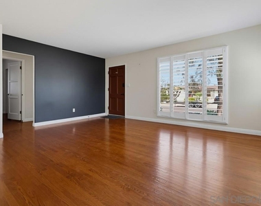 4044 Vista Grande Dr. - Photo Thumbnail 4