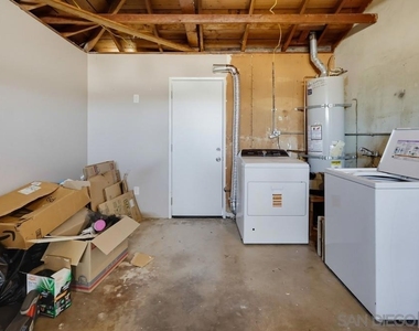 4044 Vista Grande Dr. - Photo Thumbnail 31