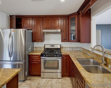 4044 Vista Grande Dr. - Photo Thumbnail 16