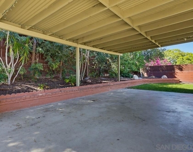 4044 Vista Grande Dr. - Photo Thumbnail 34