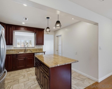 4044 Vista Grande Dr. - Photo Thumbnail 11