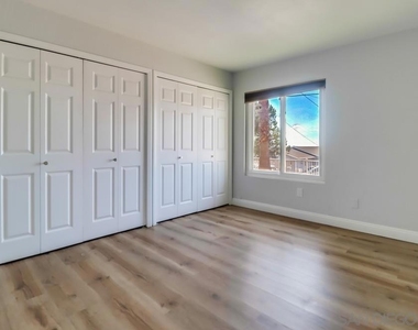 1011 La Mesa Ave - Photo Thumbnail 34