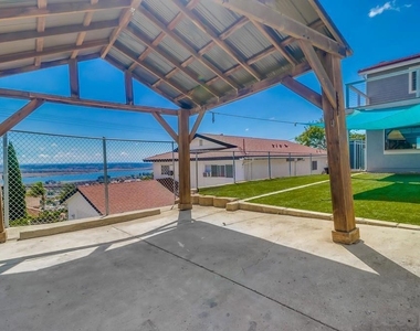 1011 La Mesa Ave - Photo Thumbnail 56