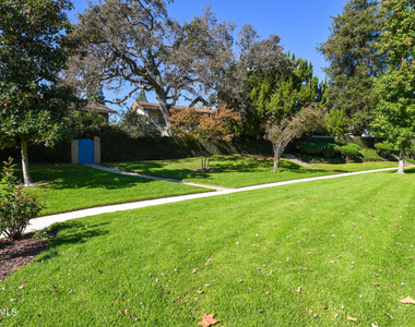 31577 Lindero Canyon Road - Photo Thumbnail 14