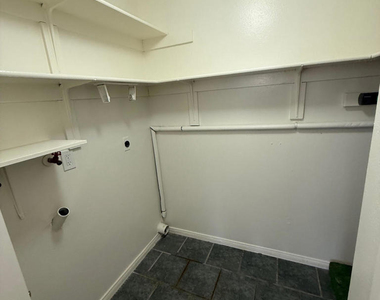 1677 Orinda Court - Photo Thumbnail 7