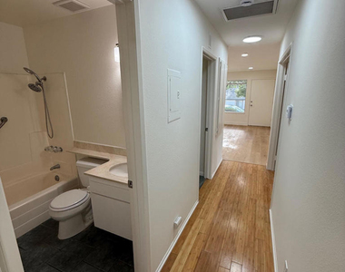 1677 Orinda Court - Photo Thumbnail 9