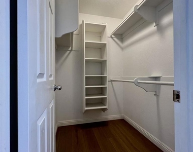 5798 Oak Bank Trail - Photo Thumbnail 22