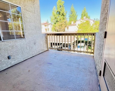 5798 Oak Bank Trail - Photo Thumbnail 8