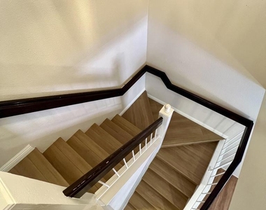 5798 Oak Bank Trail - Photo Thumbnail 12