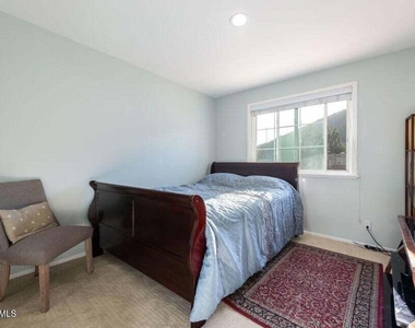 154 Symphony Lane - Photo Thumbnail 18