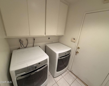 14832 Marquette Street - Photo Thumbnail 10