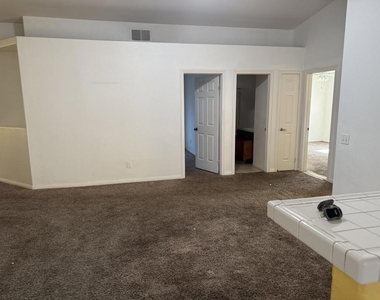 66139 8th Street - Photo Thumbnail 5