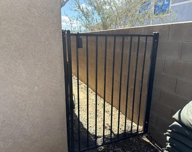 66139 8th Street - Photo Thumbnail 18