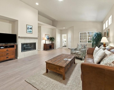 80379 Pebble Beach Drive - Photo Thumbnail 11