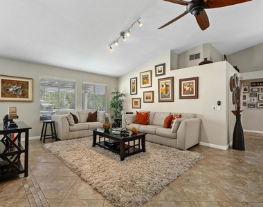 78930 Sonesta Way - Photo Thumbnail 11
