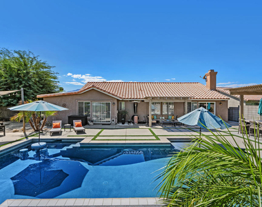 78930 Sonesta Way - Photo Thumbnail 2