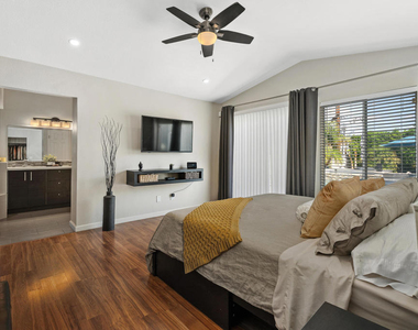 78930 Sonesta Way - Photo Thumbnail 32