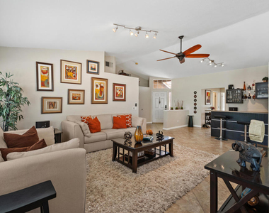 78930 Sonesta Way - Photo Thumbnail 12