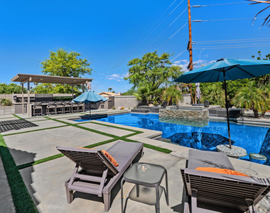 78930 Sonesta Way - Photo Thumbnail 1