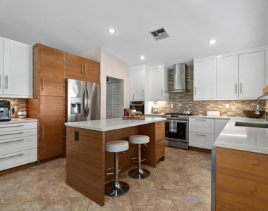 78930 Sonesta Way - Photo Thumbnail 22
