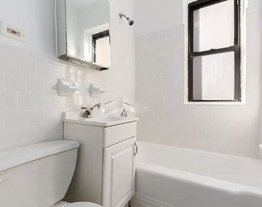  East 38th Street - Photo Thumbnail 2