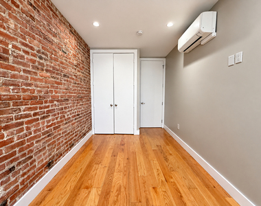 1325 Flatbush Avenue - Photo Thumbnail 10