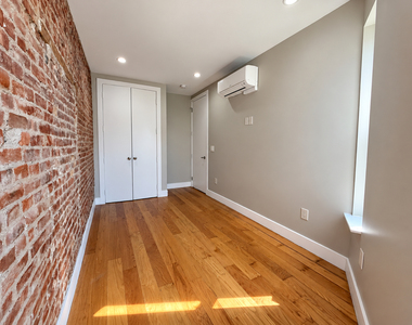1325 Flatbush Avenue - Photo Thumbnail 4