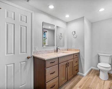 515 Mountainview Avenue - Photo Thumbnail 36