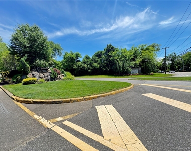 9 Fairview Circle - Photo Thumbnail 5