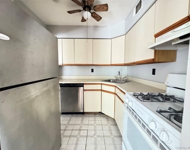 9 Fairview Circle - Photo Thumbnail 6