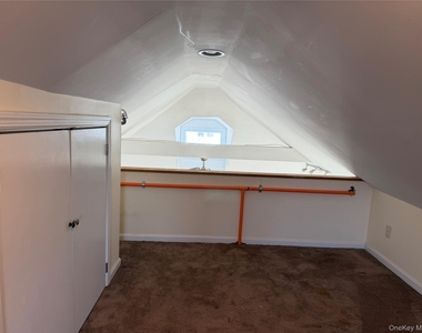 39 Indiana Avenue - Photo Thumbnail 10