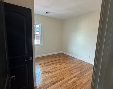 24712 139th Avenue - Photo Thumbnail 1