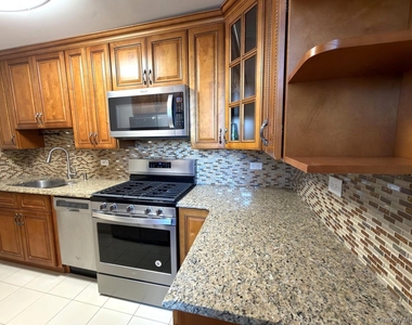 8336 Beverly Road - Photo Thumbnail 10