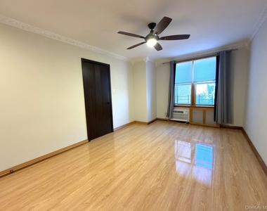 8336 Beverly Road - Photo Thumbnail 13