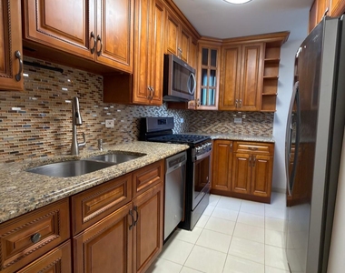 8336 Beverly Road - Photo Thumbnail 11