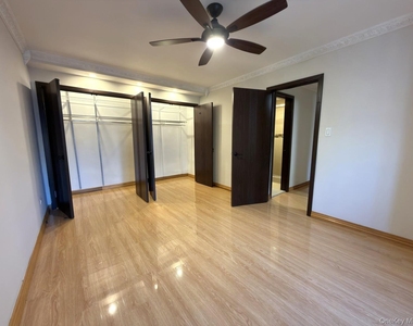 8336 Beverly Road - Photo Thumbnail 16