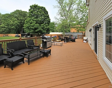 42 Willow Tree Road - Photo Thumbnail 30