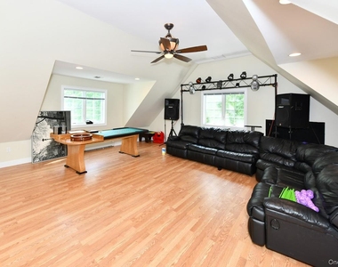 42 Willow Tree Road - Photo Thumbnail 21